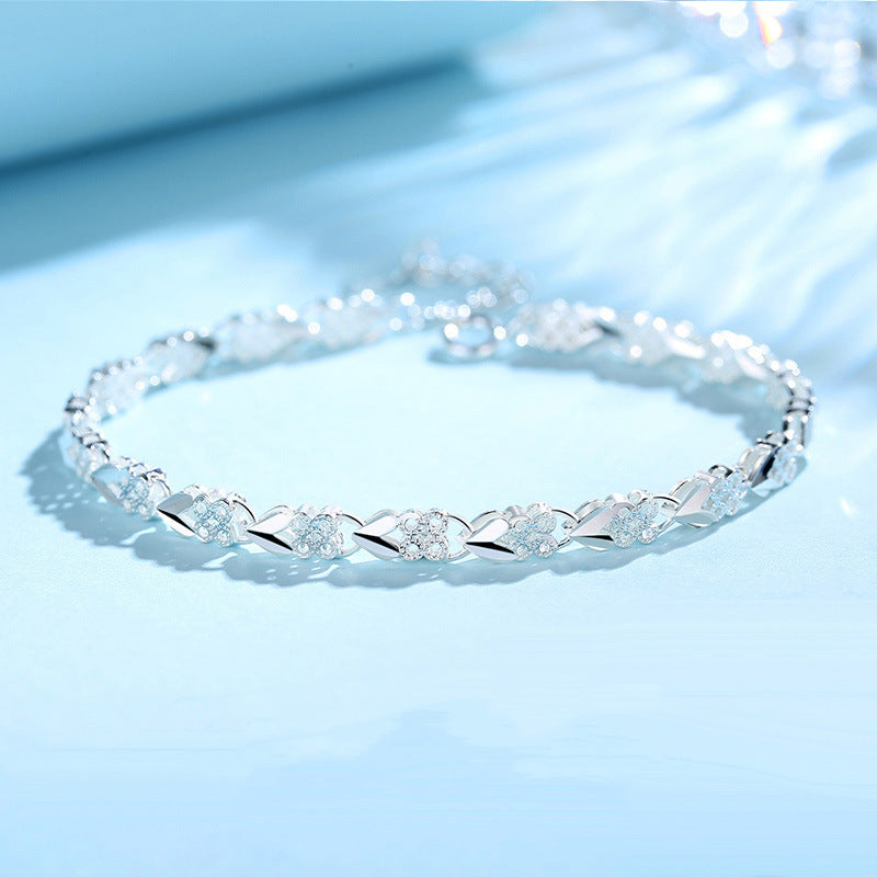 😀👉【¡Compra uno y llévate otro gratis!】💖🍀Me encanta la nueva pulsera de plata 925 con trébol de cuatro hojas para mujer, ¡a la moda!【30% de descuento】-E